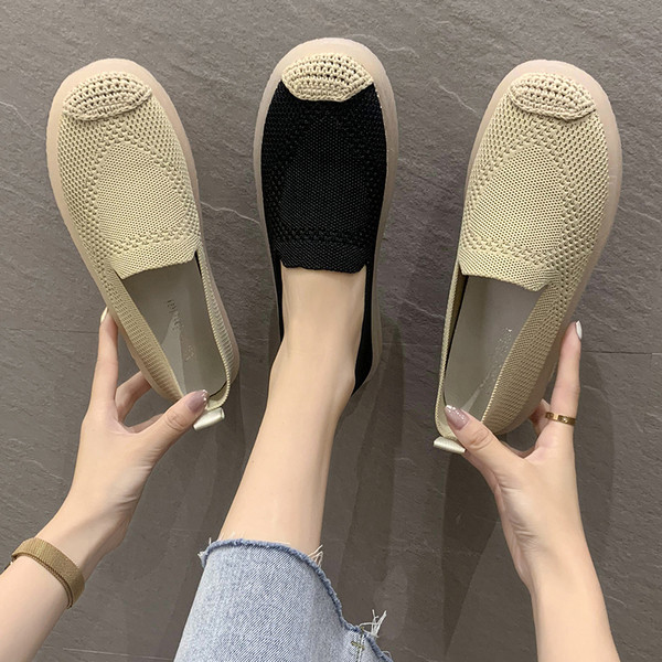 Alkalmi női mokaszin lapos talppal