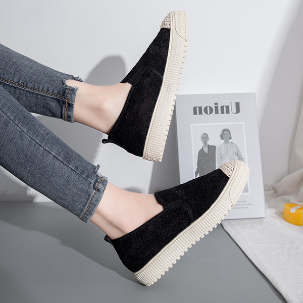 Vabaaja naiste mokassiinid pitsi ja võrguga