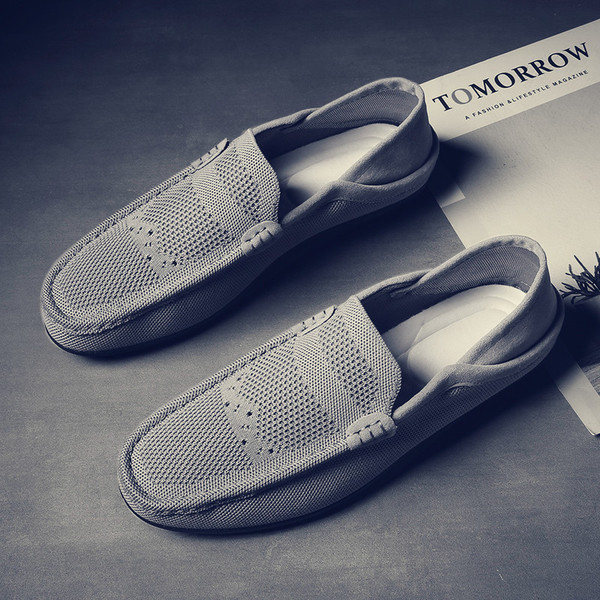 Alkalmi férfi mokaszinok légáteresztő anyagból