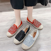 Új modell női mokaszin kövekkel