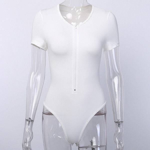 Női napi test rövid ujjal és cipzárral