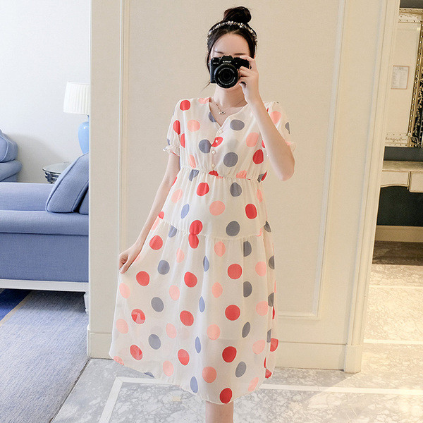 Alkalmi ruha terhes nőknek, rövid ujjú, színes pöttyökkel