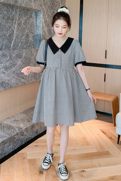 Kockás ruha terhes nőknek, rövid ujjú, klasszikus gallérral