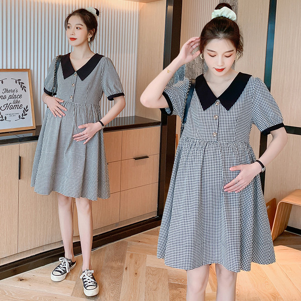 Kockás ruha terhes nőknek, rövid ujjú, klasszikus gallérral