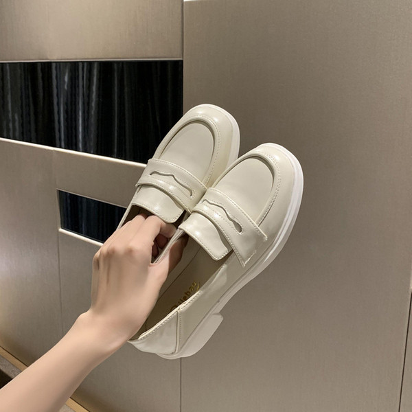 Stílusos női mokaszinok öko bőrből