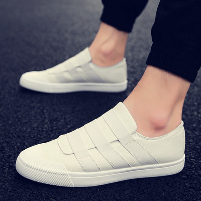 Vabaaja tekstiilist mokassiinid