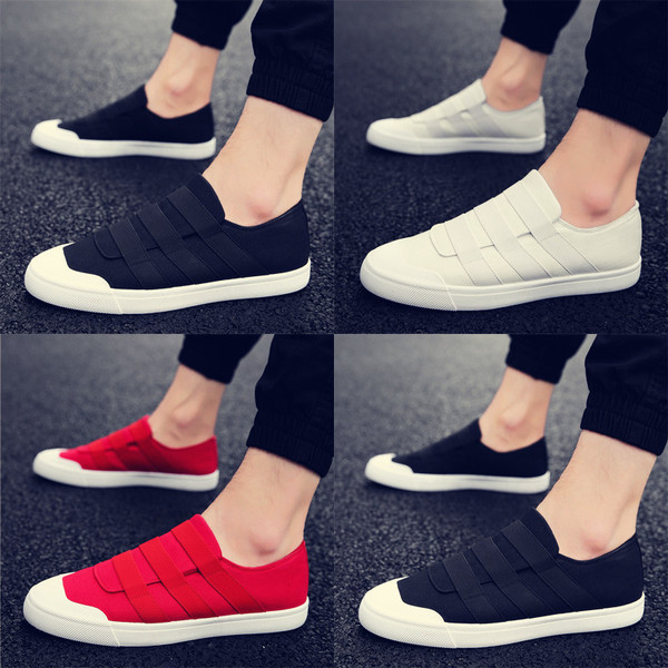 Vabaaja tekstiilist mokassiinid