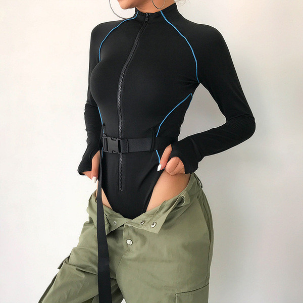 Női napi body hosszú ujjal és cipzárral