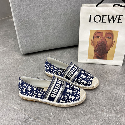 Casual γυναικεία μοκασίνια με επιγραφές και επίπεδη σόλα