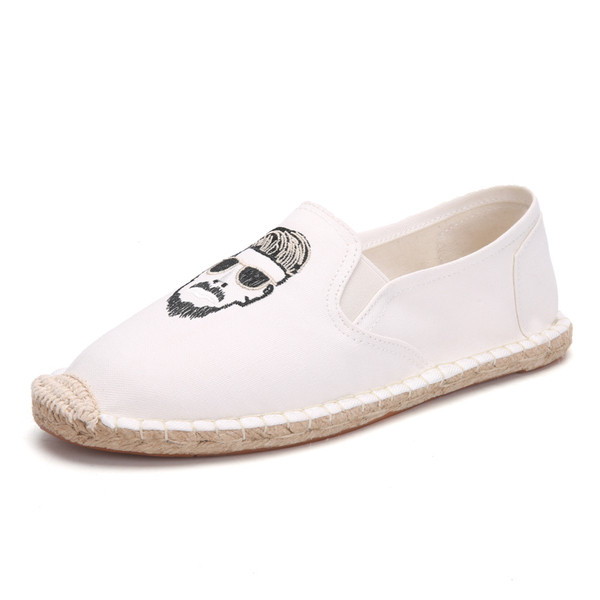 Ανδρικά μοκασίνια με κέντημα