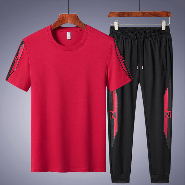 Ανδρική αθλητική φόρμα - μπλουζάκι  με κοντά μανίκια και μακρύ ελαστικό παντελόνι