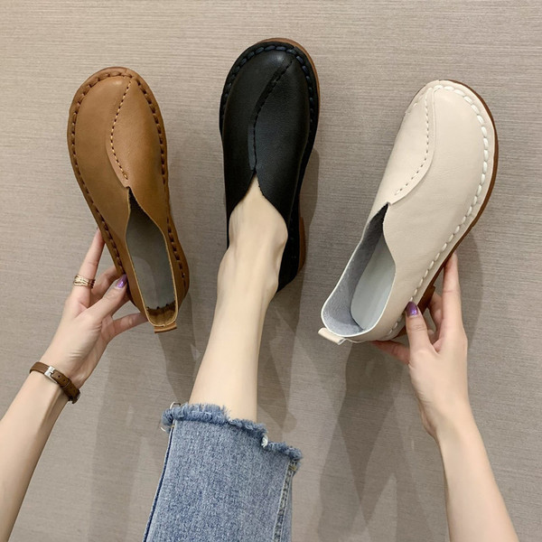 Γυναικεία ρετρό μοκασίνια από οικολογικό δέρμα