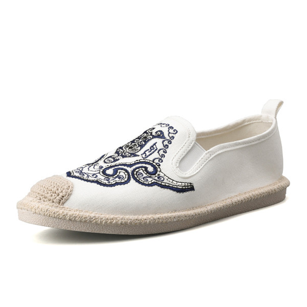 Férfi textil mokaszinok hímzéssel és hálóval