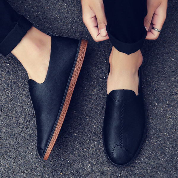 Eko bőrből készült alkalmi mokaszinok - letisztult modell