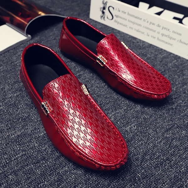 Ανδρικά έκο δερμάτινα μοκασίνια με μεταλλικό στοιχείο