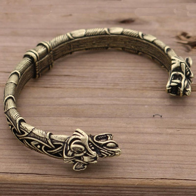 Stílusos férfi fém karkötő