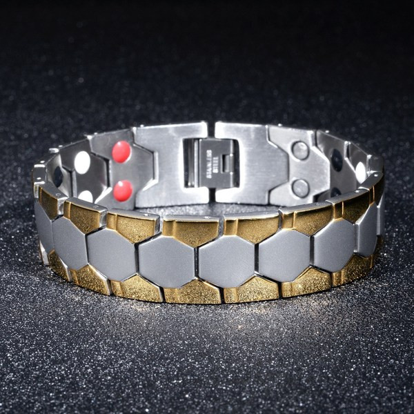 Moodne meeste metallist käevõru