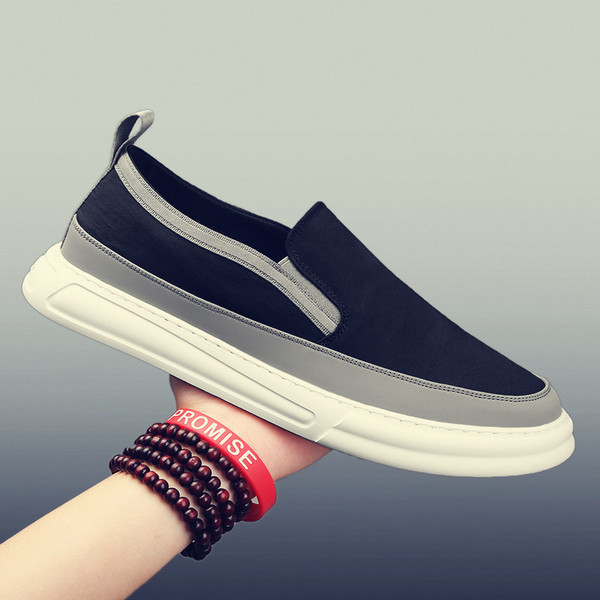 Αθλητικά και casual ανδρικά μοκασίνια από οικολογικό δέρμα