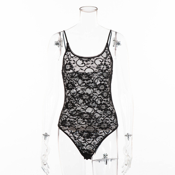 Γυναικεία κορμάκι από δαντέλα  με λεπτούς ιμάντες