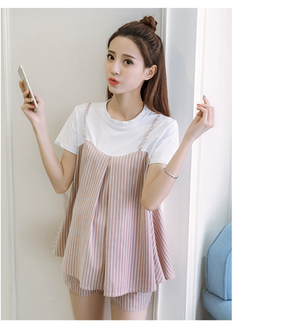 Καλοκαιρινό ριγέ σετ για έγκυες γυναίκες,  μπλουζάκι και σορτς