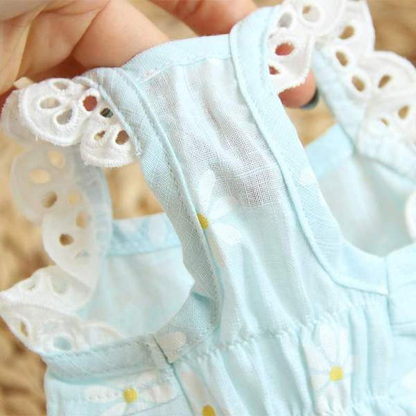 Καλοκαιρινό φόρεμα σκύλου με κορδέλα και δαντέλα