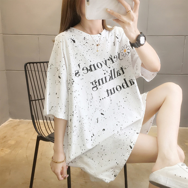 Καθημερινό φαρδύ μπλουζάκι για έγκυες γυναίκες με επιγραφή