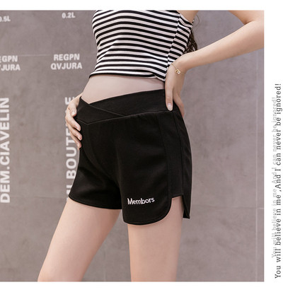 Casual σορτς για έγκυες γυναίκες με επιγραφή