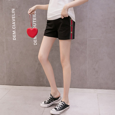 Rövidnadrág terhes nőknek oldalsó szegéllyel és fém elemekkel