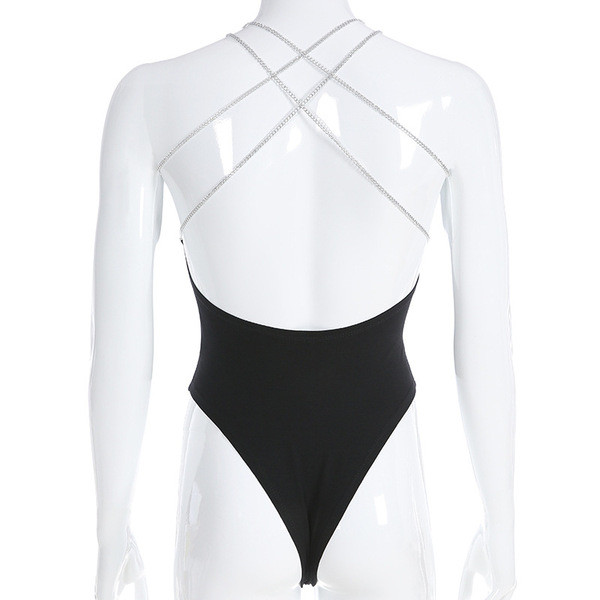 Corp de dama modern cu bretele subtiri metalice