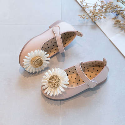 Μοντέρνα παιδικά παπούτσια με τρισδιάστατο λουλούδι
