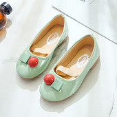 Modern gyerekcipő öko bőrből, 3D elemekkel