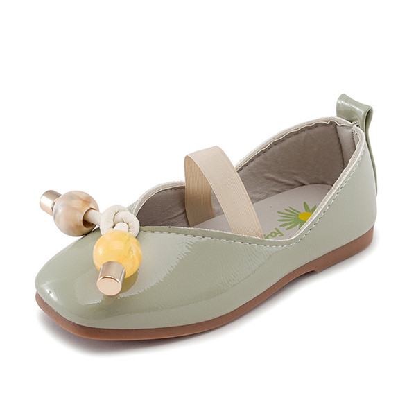 Öko bőrből készült, fűzős gyerekcipő új modellje