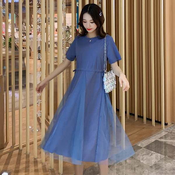 Tülli ja vöökoha lipsudega vabaaja kleit rasedatele