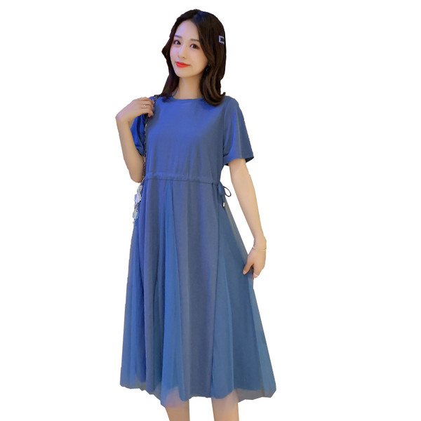 Tülli ja vöökoha lipsudega vabaaja kleit rasedatele