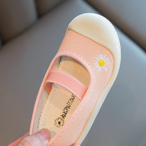 Tikitud ja kummiga vabaaja lastejalatsid tüdrukutele