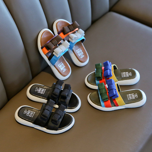 Παιδικές παντόφλες με κορδέλες για κορίτσια