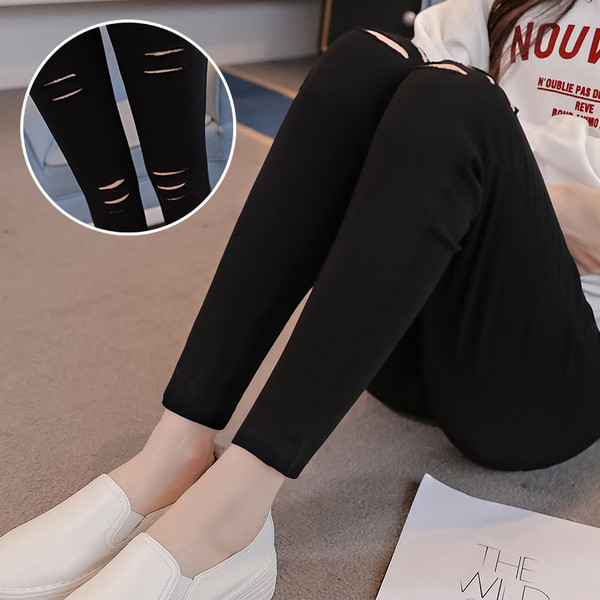 Ελαστικό παντελόνι για έγκυες γυναίκες με σκισμένα μοτίβα