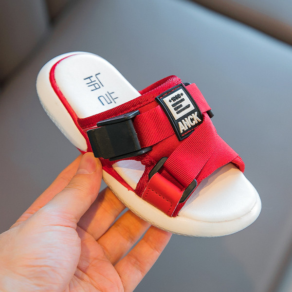 Pehme tallaga laste vabaaja sussid poistele