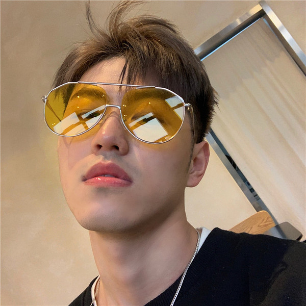 Aktuális férfi napszemüveg vékony kerettel