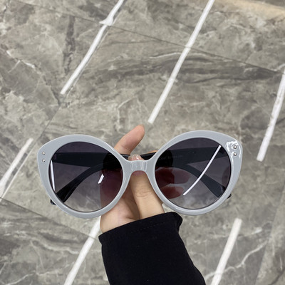Γυναικεία γυαλιά ηλίου casual σε στρογγυλό σχήμα
