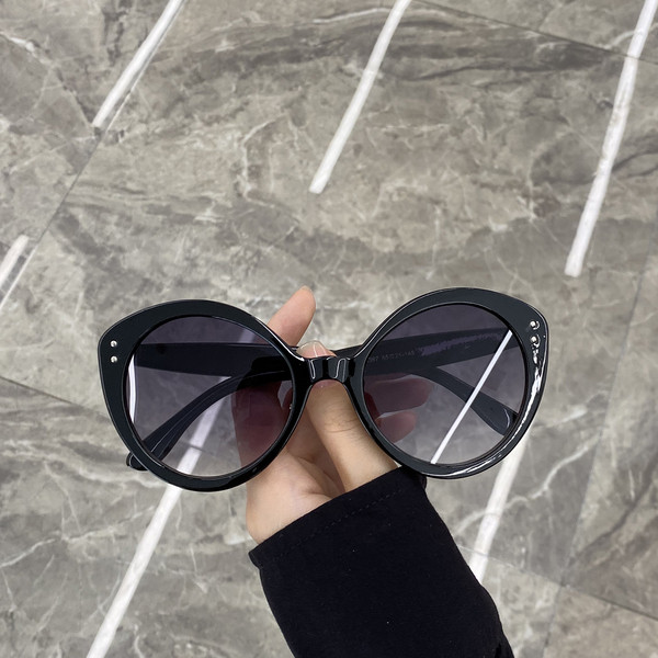 Γυναικεία γυαλιά ηλίου casual σε στρογγυλό σχήμα