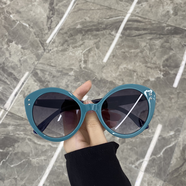 Γυναικεία γυαλιά ηλίου casual σε στρογγυλό σχήμα