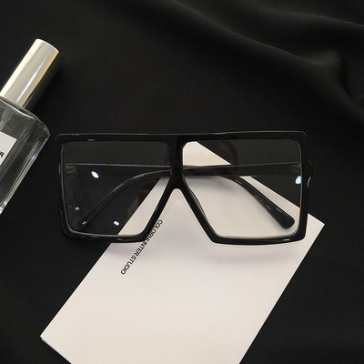 Γυναικεία μοντέρνα τετράγωνα γυαλιά ηλίου