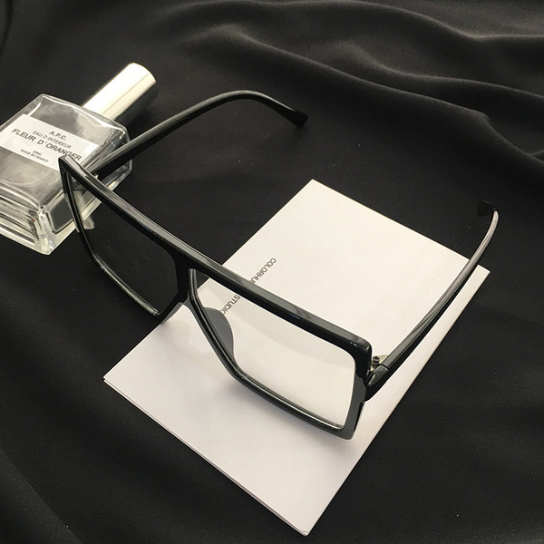 Γυναικεία μοντέρνα τετράγωνα γυαλιά ηλίου