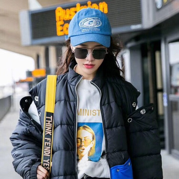 Elegantne ženske četvrtaste sunčane naočale