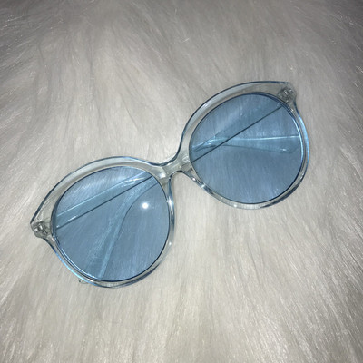 Kerek hétköznapi női napszemüveg