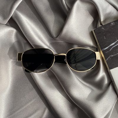 Κομψά γυναικεία γυαλιά με στρογγυλούς φακούς