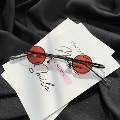 Γυναικεία γυαλιά  με λεπτά κουφώματα με στρογγυλούς φακούς