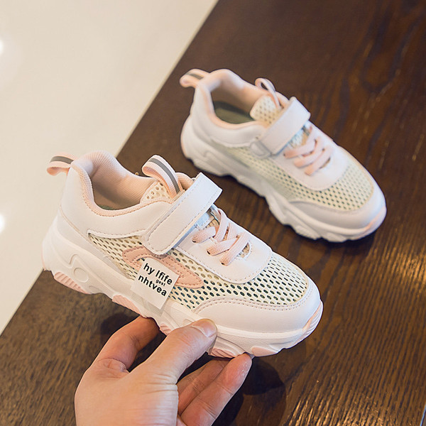 Tavaszi-őszi gyerek tornacipő légáteresztő anyagból