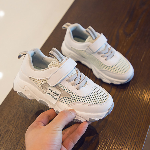 Tavaszi-őszi gyerek tornacipő légáteresztő anyagból